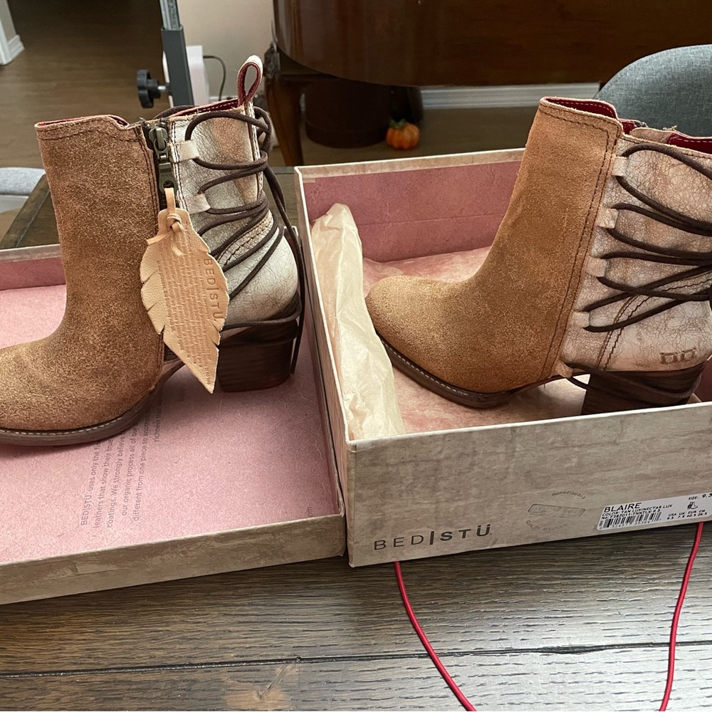 BedStu Cobbler Series Blaire Rustic Genuine Leather Boots NWT (fits like 8.5)